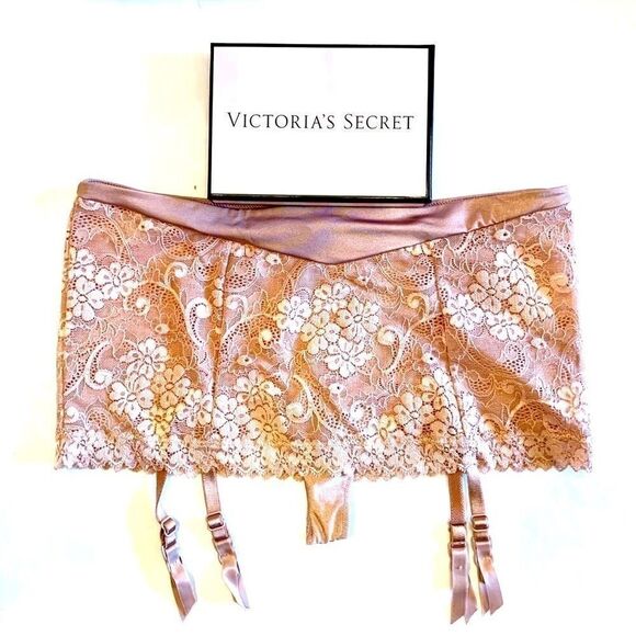 TAUPE VICTORIA’s SECRET ANGELS LACE SKIRT-GARTER-THONG SIZE-S - Picture 1 of 6